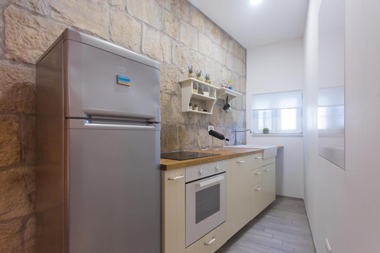 Beach Apartment Korina Sumpetar Εξωτερικό φωτογραφία
